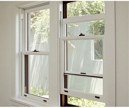 نوافذ معلقة (رأسيا)